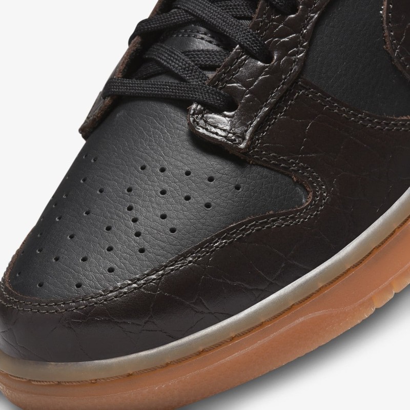 Nike Dunk Low Velvet Brown | DV1024-010 | Grailify